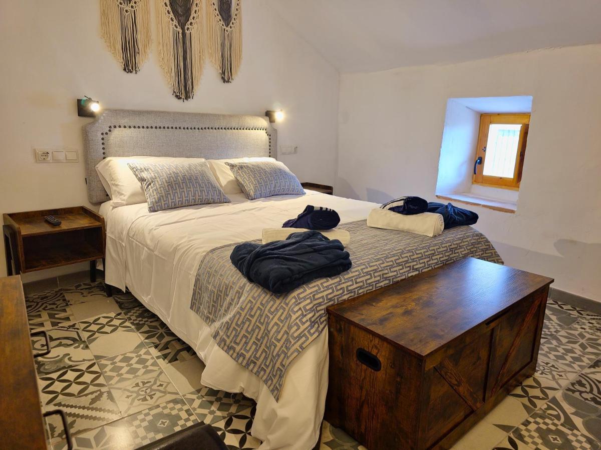 Apartamentos Rurales Tinguaton Aldeanueva de Barbarroya Екстериор снимка